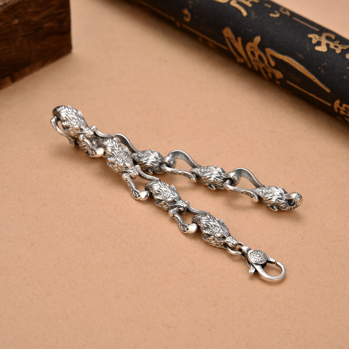 New Wolf Head Connected Bracel - Men Accessories Ring And Bracelet ulasan dan harga