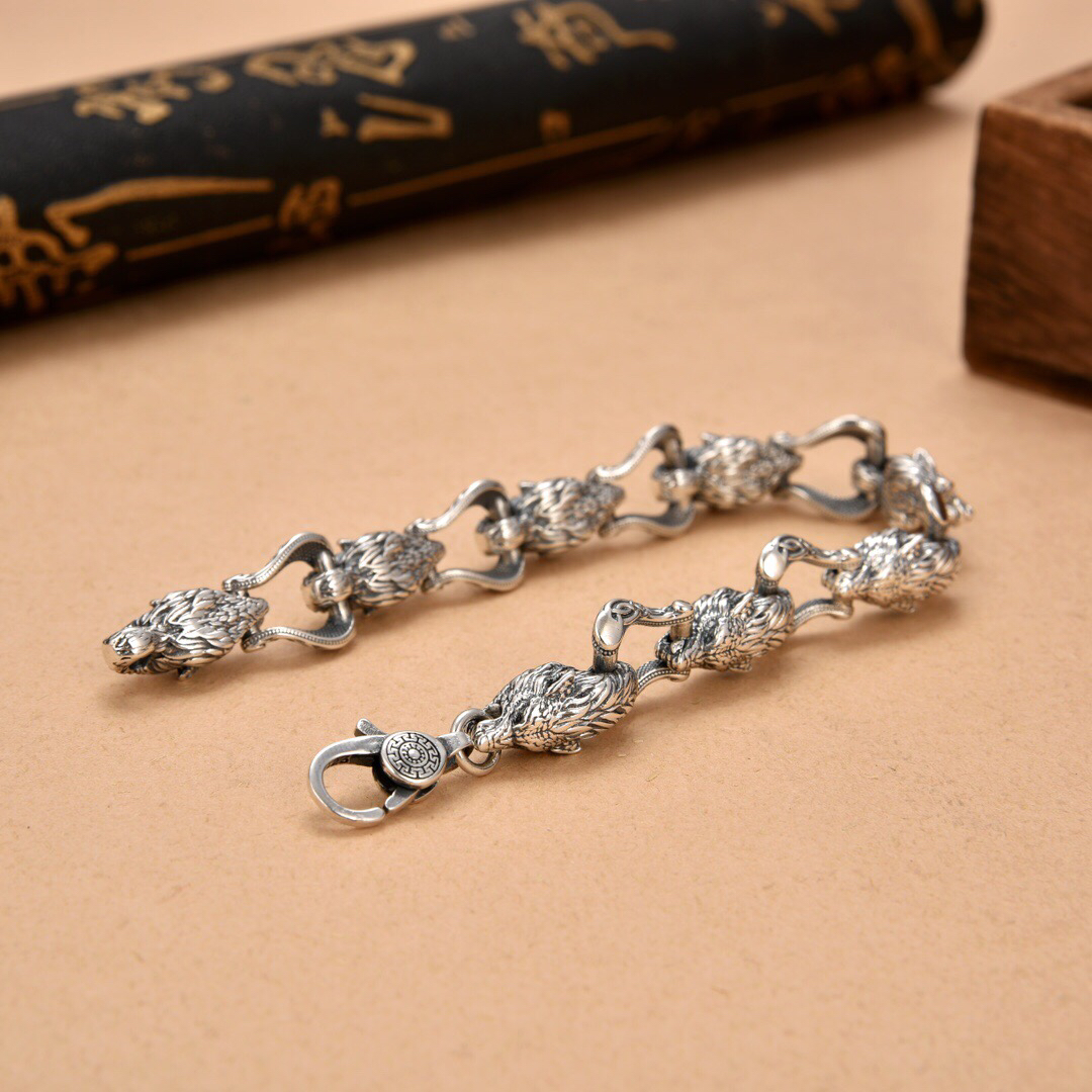New Wolf Head Connected Bracel - Men Accessories Ring And Bracelet ulasan dan harga